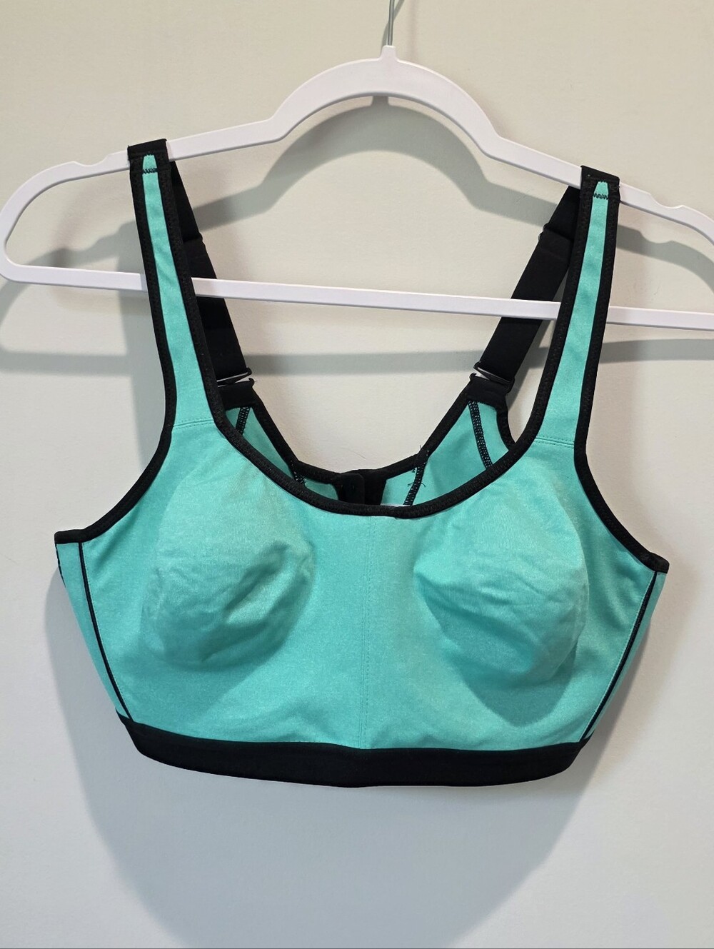 Wacoal Brandi Underwire Sports Bra 38C